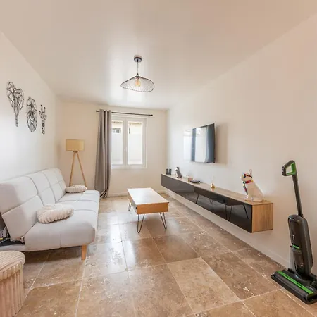 Cozy Loft With Terrace & Air Conditioning * La Brillanne