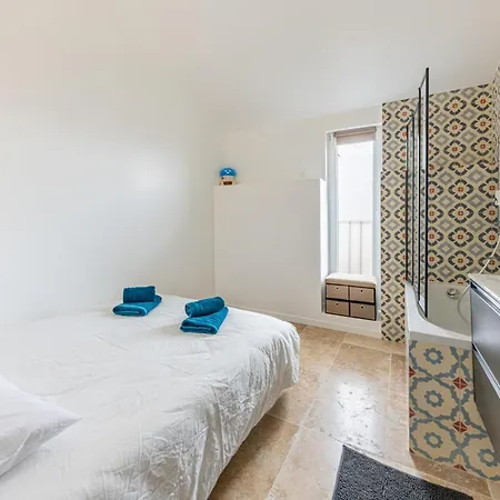 Cozy Loft With Terrace & Air Conditioning * La Brillanne
